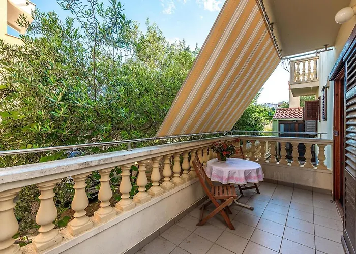 Appartement Stunning In With Wifi